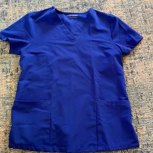 Mandala 6 pocket V Neck Scrub top XS
